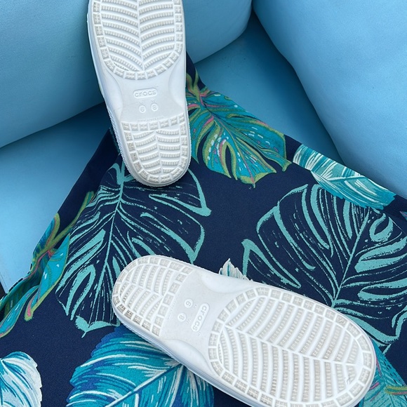 Rocs mens 6 Womens 8 worn once - Picture 3 of 4